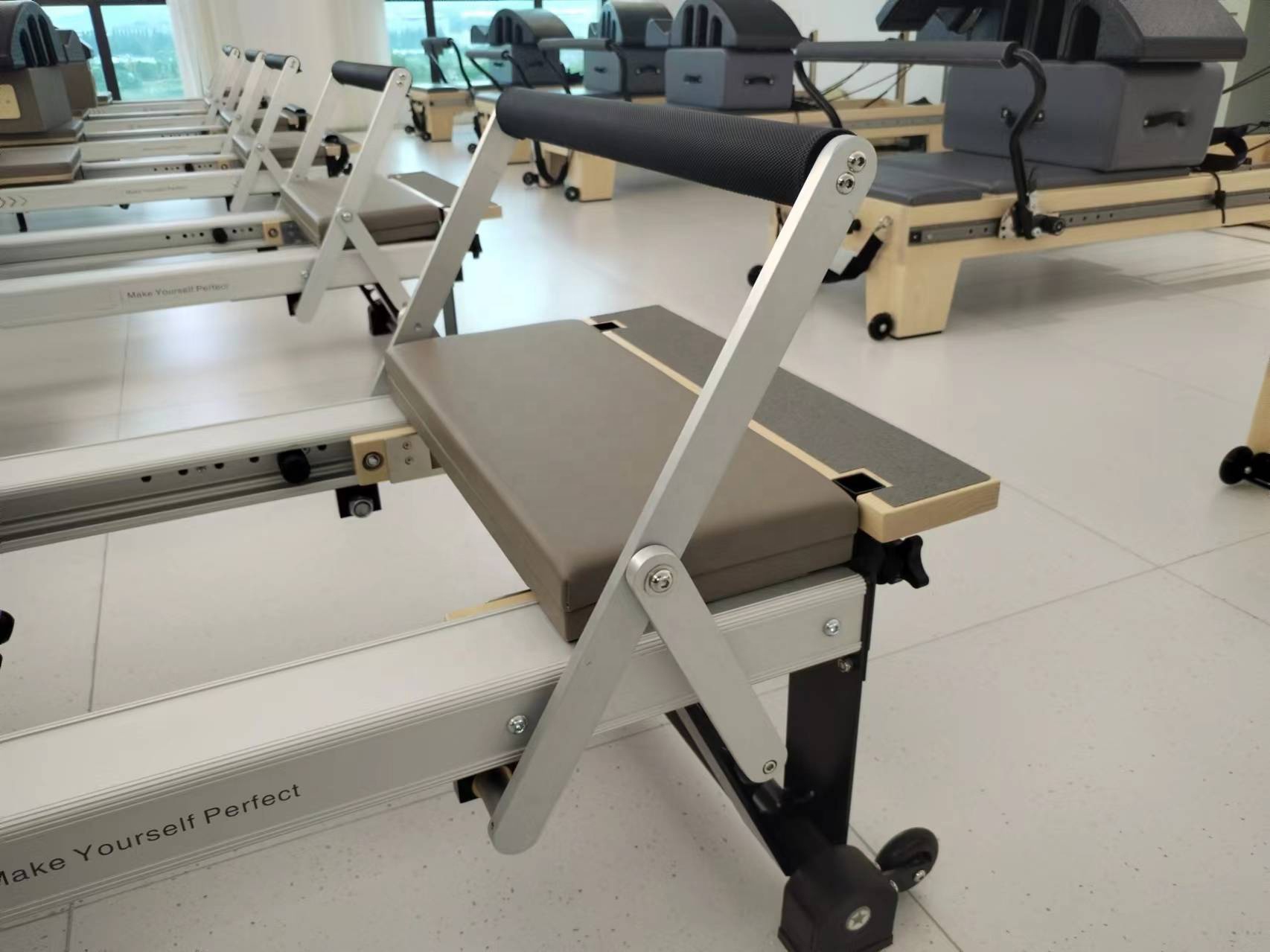 Commercial Use Elina Pilates R - Pilates Yoga Reformer 评论和价格