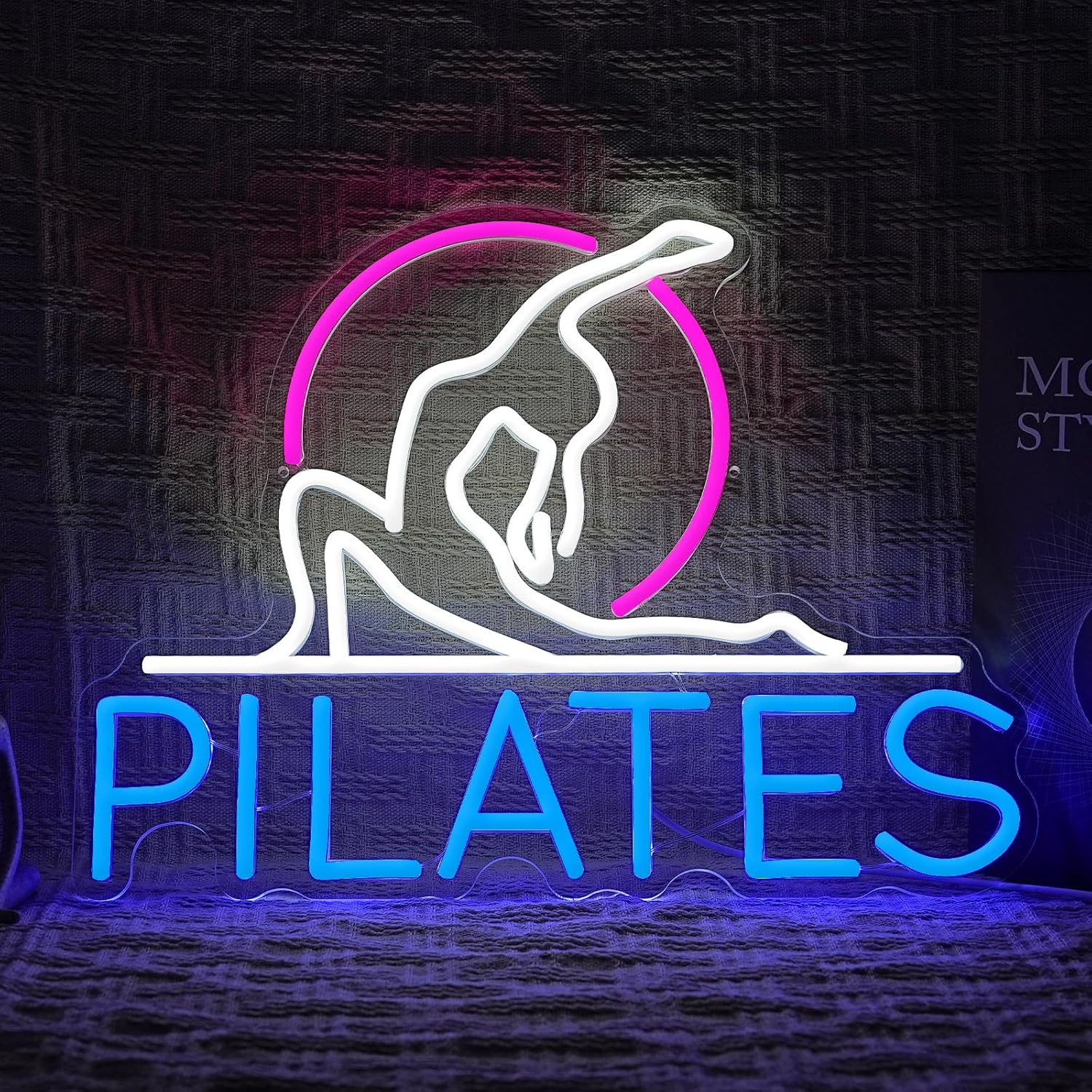 Pilates Neon Sign Yoga Studio  - Pilates Yoga Room 评论和价格