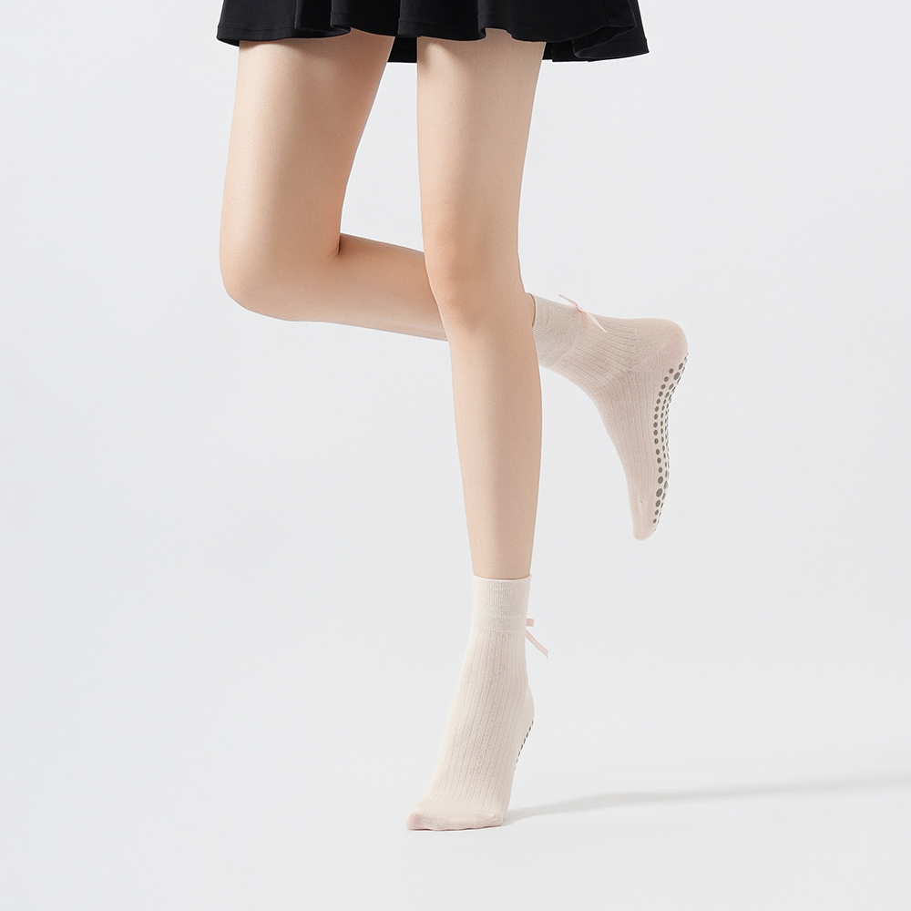 Cute Bowknot Yoga Socks Girls  - Pilates Is Yoga 评论和价格